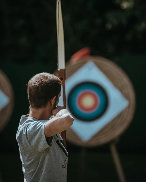 Fokus, Atmung und Stabilität im Bogensport