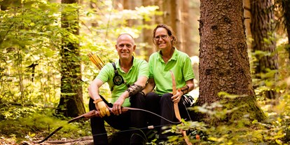 Parcours - Spezielles Zubehör nach Kundenwunsch: Lederwaren - Roland und Sonja - Der Waldläufer