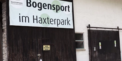 Parcours - Sehnenbau nach Kundenwunsch - Deutschland - Eingang zum Bogensport - Bogensport im Haxterpark GmbH