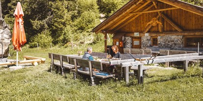 Parcours - Abschusspflöcke: IFAA angelehnt - Österreich - Labestation beim Bogenparcours Pfunds - Bogenparcours Pfunds
