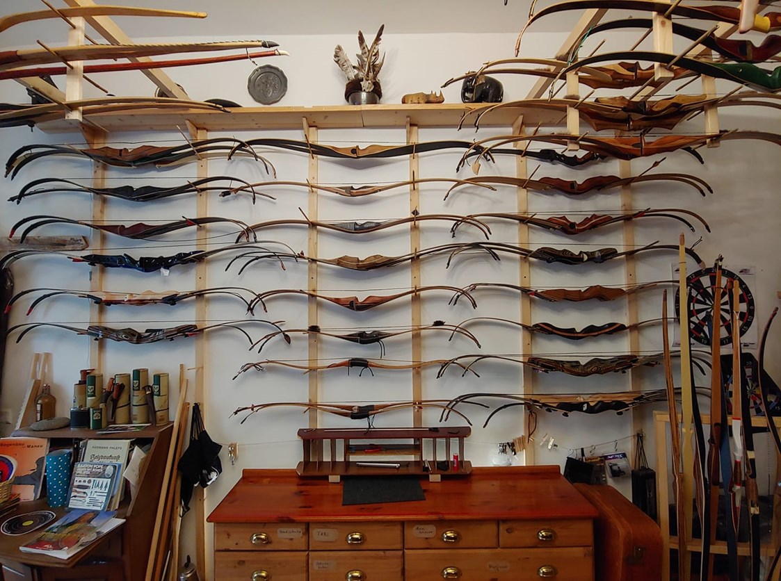 Einkaufen: Bogensporthandel - Jäger und Sammler