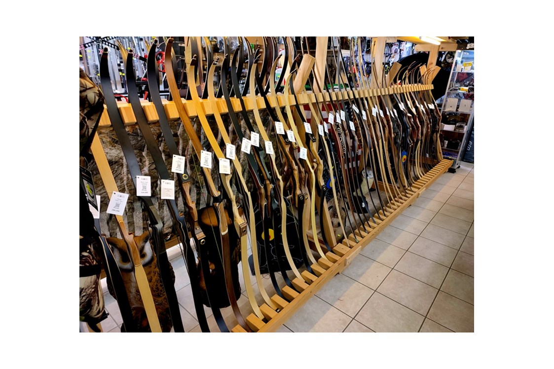 Einkaufen: Bogensport Bloier